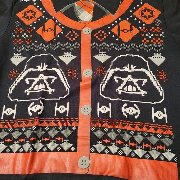 Disney Star Wars Darth Vader Crewneck Christmas Sweater - Picture 2 of 4